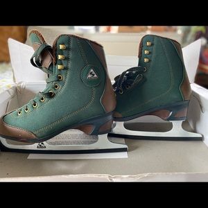 Super rad and awesome ice skates!!